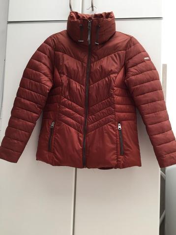 Veste femme Garcia taille M beschikbaar voor biedingen