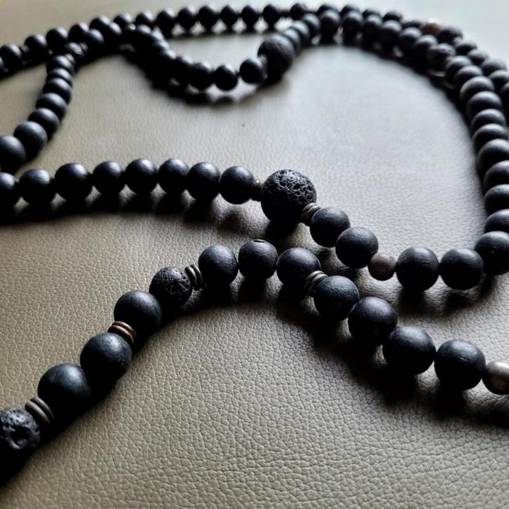 Sarah Pacini lange ketting, Handtassen en Accessoires, Kettingen, Zo goed als nieuw, Overige materialen, Zwart, Ophalen of Verzenden