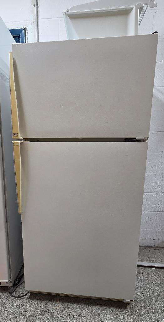 Grand Frigo Vintage XL (Largeur 70cm) – Très robuste, Electroménager, Réfrigérateurs & Frigos, Utilisé, Avec compartiment congélateur