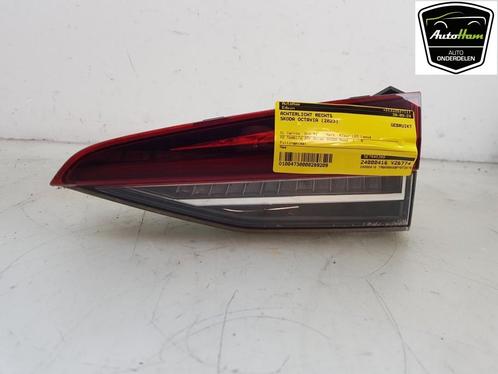 ACHTERLICHT RECHTS Skoda Octavia Combi (NXAC) (|5E7945308|), Auto-onderdelen, Verlichting, Skoda, Gebruikt