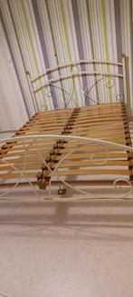 lit, 140 cm, Enlèvement, Utilisé, Blanc