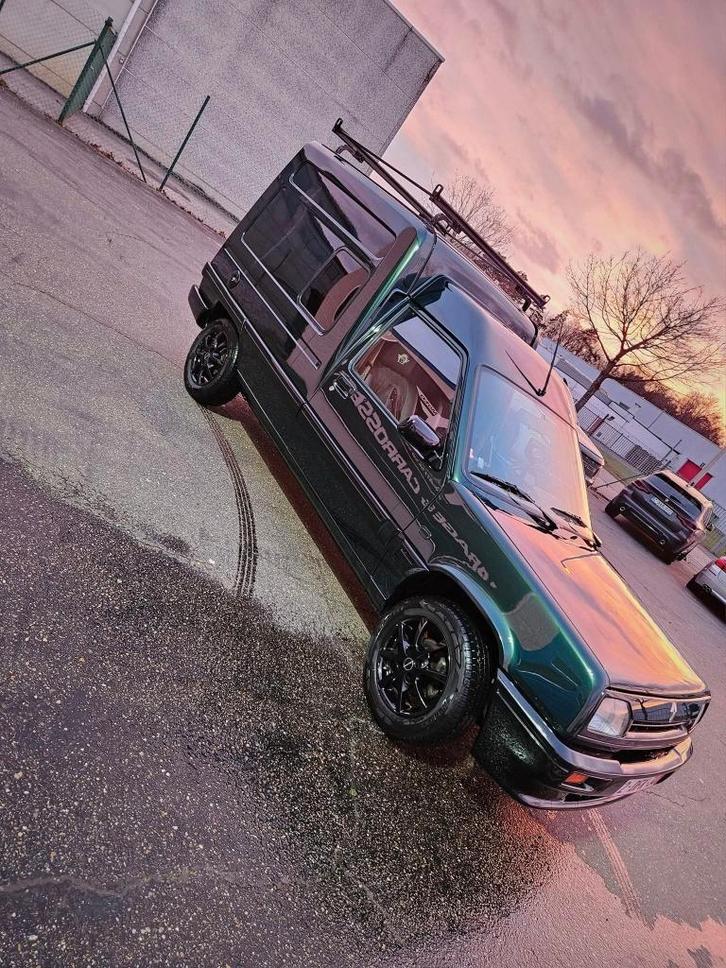 Renault Express oldtimer, Auto's, Renault, Particulier, Overige modellen, Lichtmetalen velgen, Metaalkleur, Radio, Sportstoelen