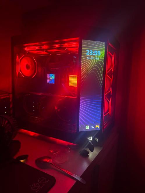 Gaming pc rtx 5080 ryzen 7 9800x3D 3 jaar GARANTIE!!, Computers en Software, Desktop Pc's, Zo goed als nieuw, SSD, Gaming, Ophalen