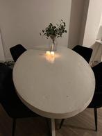 Tafel en 4 stoelen, Huis en Inrichting, Tafels | Eettafels, Ophalen, Zo goed als nieuw