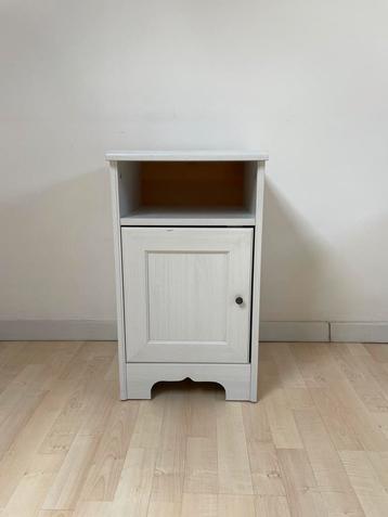 Ikea bedside table, Enlèvement, Comme neuf