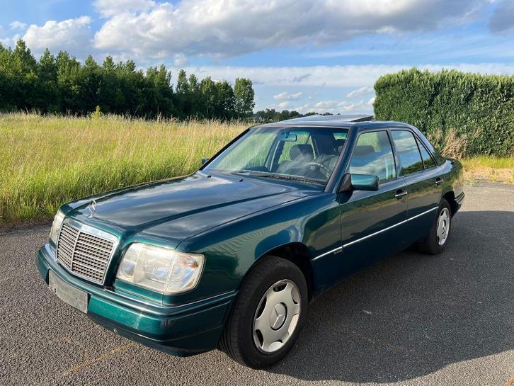 Mercedes E250 multiklepper 04-1995 oldtimer OM605 GEKEURD, Auto's, Mercedes-Benz, Particulier, E-Klasse, ABS, Airbags, Alarm, Centrale vergrendeling