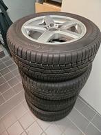 Te koop set van vier winterbanden met velgen, Auto-onderdelen, Banden en Velgen, Ophalen, Winterbanden, Velg(en)