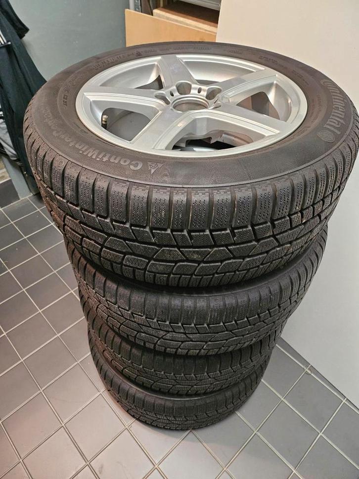 Te koop set van vier winterbanden met velgen, Auto-onderdelen, Banden en Velgen, Velg(en), Winterbanden, Ophalen