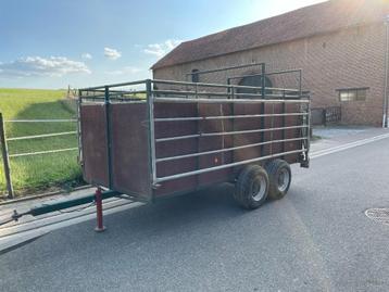 Veewagen / Veekar / beestenkar beschikbaar voor biedingen