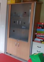 Vitrine opbergkast, Ophalen