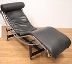 Le Corbusier LC4 loungestoel. Echt, geen kopie, Ophalen of Verzenden, Leer