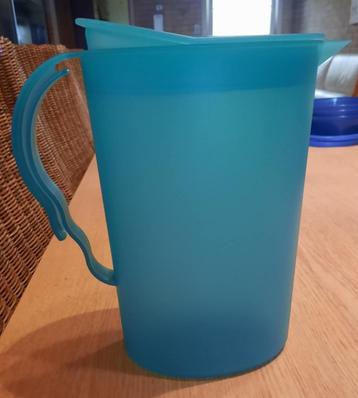 Trendy schenkkan Tupperware groen, nieuwstaat beschikbaar voor biedingen