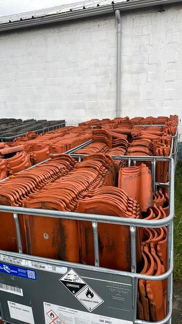 Ovh rood recuperatie dakpannen Van Oord  beschikbaar voor biedingen