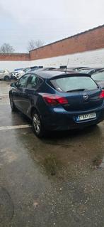 2011 opel astra j benzine 1.6 km151.000 motor problem!!!!, Auto's, Bedrijf, Astra, Te koop, Benzine