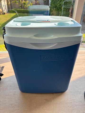 Frigobox met 12V én netstroomaansluiting  beschikbaar voor biedingen