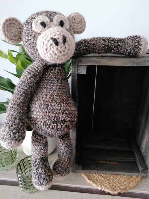 Schattig gehaakt aapje bruin, Kinderen en Baby's, Speelgoed | Knuffels en Pluche, Nieuw, Ophalen of Verzenden