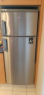 Frigo met diepvries vak merk age, Ophalen, Gebruikt, Met vriesvak