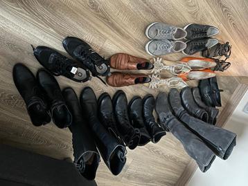 Kledij / schoenen M/L 40-41 beschikbaar voor biedingen