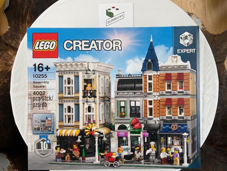 LEGO Creator Expert 10255 Assembly Square, Enfants & Bébés, Jouets | Duplo & Lego, Neuf, Lego, Ensemble complet, Enlèvement ou Envoi