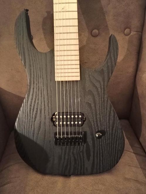 Handmade 7 string semi sandblasted ash gitaar MAG SNEL WEG, Muziek en Instrumenten, Snaarinstrumenten | Gitaren | Elektrisch, Gebruikt