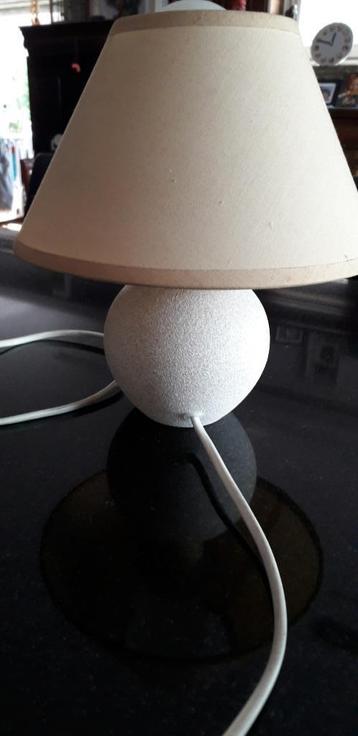 nachtlampje beschikbaar voor biedingen