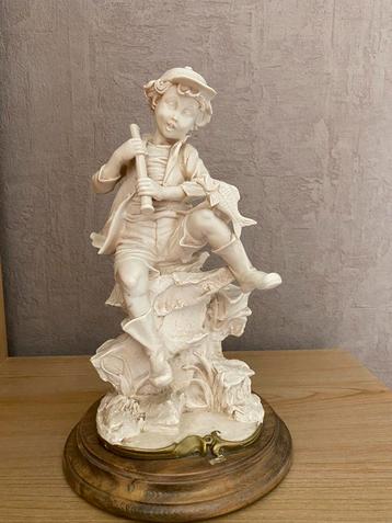 Statuette, Enlèvement, Comme neuf