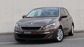 Peugeot 308 1.2 e-THP Active Pano/ Camera/6 versnellingen beschikbaar voor biedingen