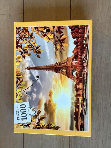 Mooie puzzel 1000 stukken beschikbaar voor biedingen