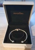 Pandora Disney Mickey armband met bedeltje, Handtassen en Accessoires, Armbanden, Ophalen, Zo goed als nieuw