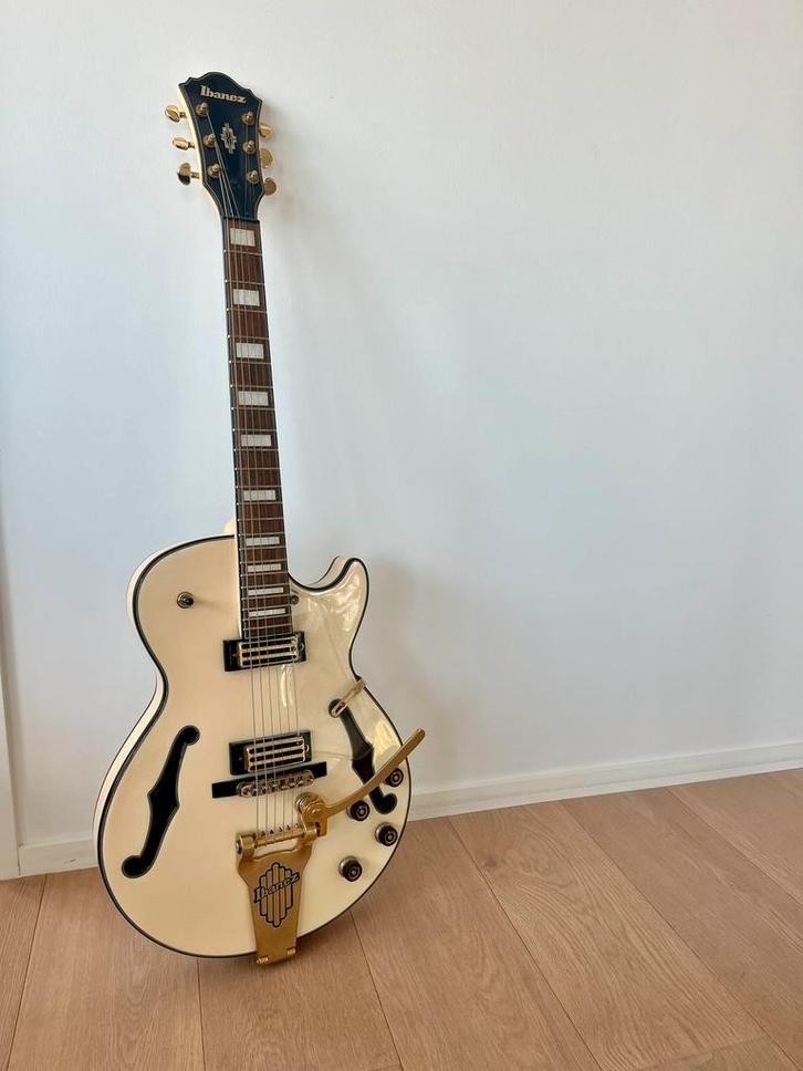 Ibanez jazz gitaar in nieuwstaat !, Musique & Instruments, Instruments à corde | Guitares | Électriques, Comme neuf, Ibanez, Enlèvement