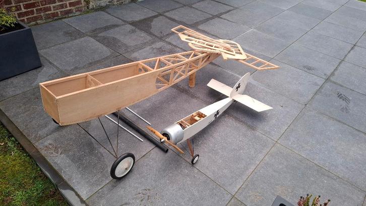 Vicomte (Svenson) 3,20m, Hobby & Loisirs créatifs, Modélisme | Radiocommandé & Téléguidé | Avions, Enlèvement