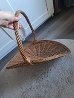 Grote rieten bloemenmand/picknickmand, Ophalen