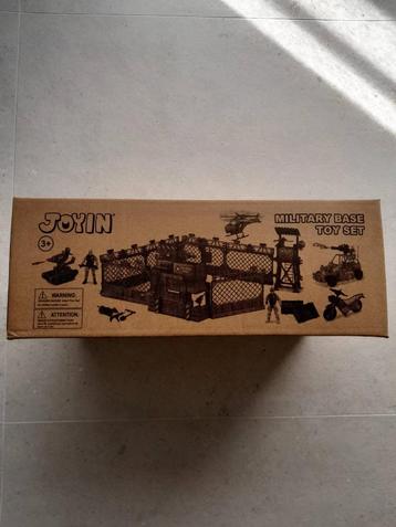 Joyin Military Toy Set (nieuw in doos,ongeopend) beschikbaar voor biedingen