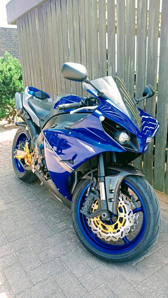 Yamaha r 1  (2015) nog beschikbaar, Motoren, Motoren | Yamaha, Particulier, ABS, Quickshifter, Ophalen