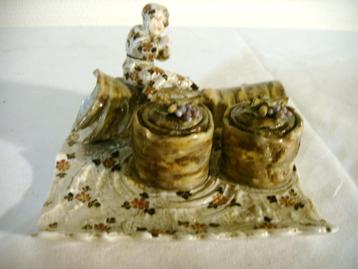 Antiek inktstelletje beschikbaar voor biedingen