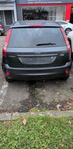 Ford Fiesta 06/2008 démarre et roule., Autos, Particulier, Diesel, Achat