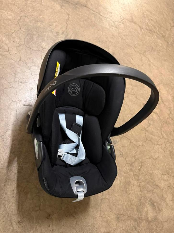 Te koop: Cybex T Cloud – in uitstekende staat, Enfants & Bébés, Sièges auto, Comme neuf, 0 à 13 kg, Ceinture de sécurité, Enlèvement