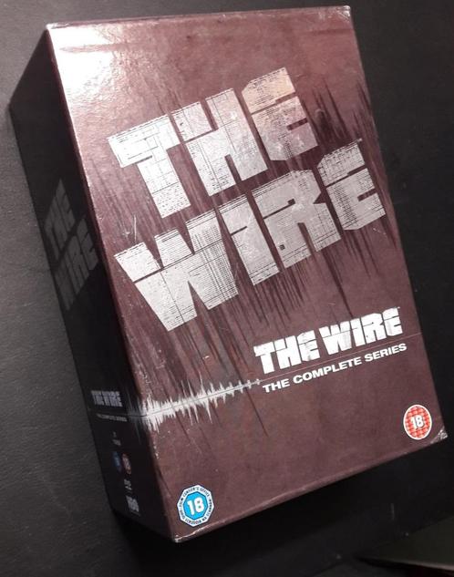 THE WIRE - Complete series van 5 seizoenen (Boxset), CD & DVD, DVD | TV & Séries télévisées, Drame, Coffret, À partir de 16 ans