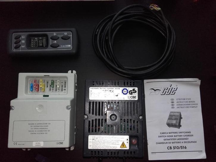 Kit complet CBE PC 100 avec tableau de contrôle, Caravanes & Camping, Camping-car Accessoires, Utilisé, Enlèvement