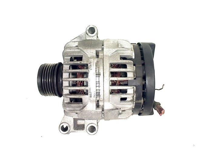 Dynamo d'un Renault Megane Break, Autos : Pièces & Accessoires, Moteurs & Accessoires, Renault, Utilisé, 3 mois de garantie, Enlèvement ou Envoi