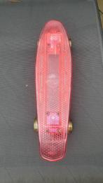 Skateboard met lichtjes in wielen, Sport en Fitness, Ophalen, Zo goed als nieuw, Skateboard