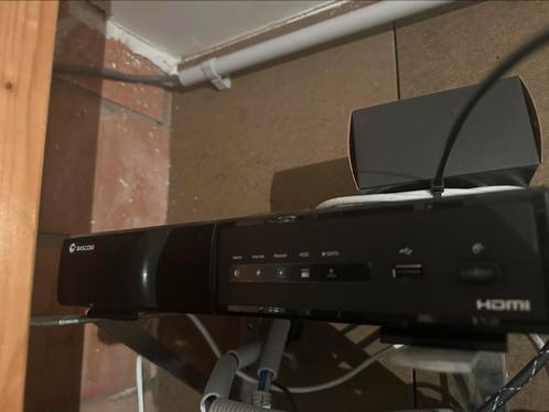 Bascom recorder 4 cameras en 2 dome cameras, Audio, Tv en Foto, Videobewaking, Zo goed als nieuw, Ophalen of Verzenden