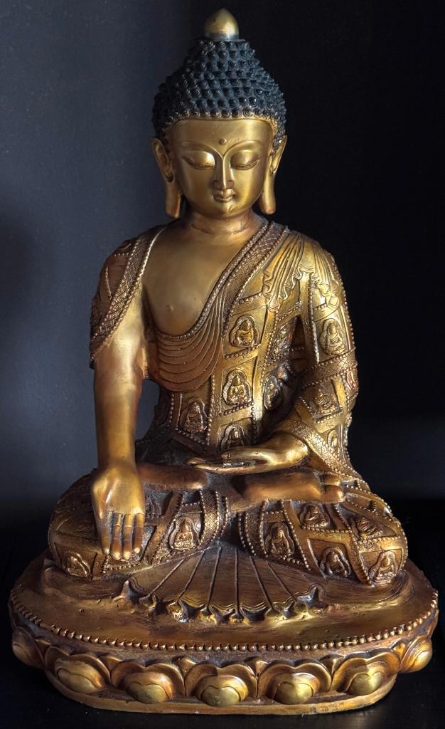 Grote Boeddha in verguld brons, gesigneerd - 1960 - China, Antiek en Kunst, Kunst | Niet-Westerse kunst, Ophalen of Verzenden