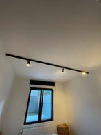 Licht rail met 3 spots, Huis en Inrichting, Lampen | Plafondlampen, Zo goed als nieuw, Ophalen