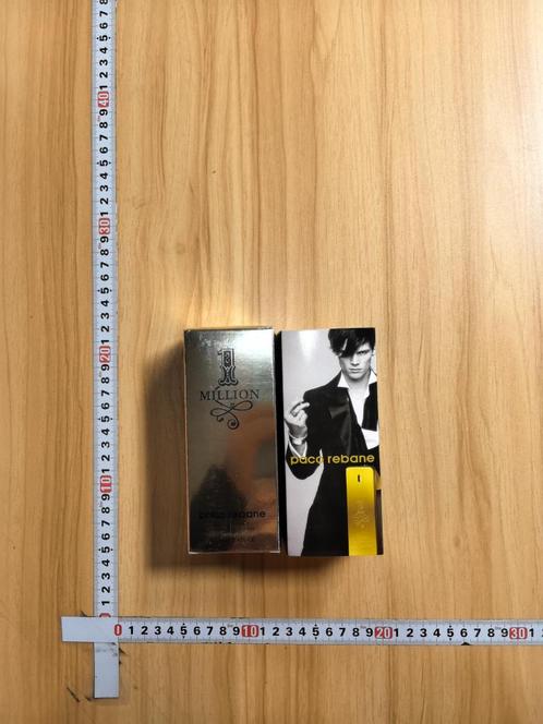 Allerlei parfums en oorbellen en kettingen en brillen NIEUW, Handtassen en Accessoires, Kettingen, Nieuw, Zilver, Zilver, Met edelsteen