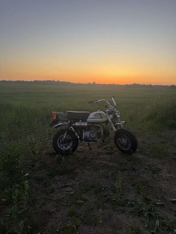 Honda monkey j1 beschikbaar voor biedingen