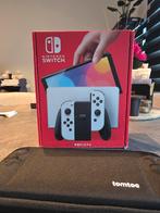 Nintendo switch oled, Games en Spelcomputers, Spelcomputers | Nintendo Switch, Ophalen, Switch OLED