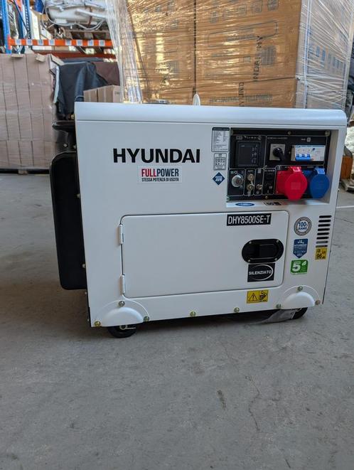 NIEUWE HYUNDAI-DIESELGENERATOR VAN 6,3 KVA 1450€!, Doe-het-zelf en Bouw, Aggregaten, Nieuw, Dieselolie, 5 tot 10 kVA, Elektrisch startend