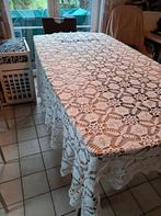nappe en dentelle, 2 pièces faites à la main, Enlèvement, Comme neuf, Rectangle, Intérieur