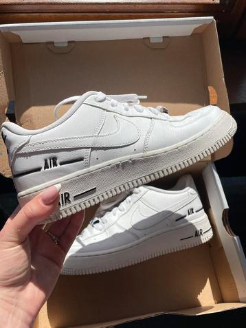 Nike Air Force 1 Low White/Black - Pointure 39 - Bon état  beschikbaar voor biedingen